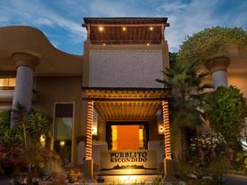 Pueblito Luxury Condo Hotel, Playa del Carmen