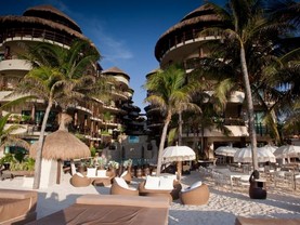 El Taj Oceanfront & Beachside Condo Hotel, Playa del Carmen