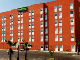City Express Junior Tijuana Otay, Tijuana