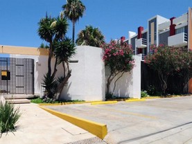 Dali Suites, Tijuana