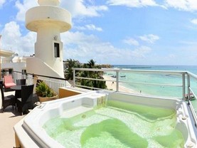 Faro Condos Ocean Front Penthouse, Playa del Carmen