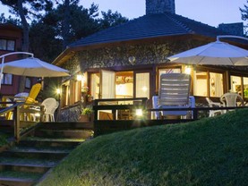 Hostal de las Piedras, Mar De Las Pampas