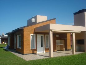 Cabañas Los Girasoles, María Grande