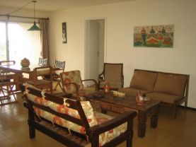 Apartamento en Playa Mansa, temporada verano, Punta del Este