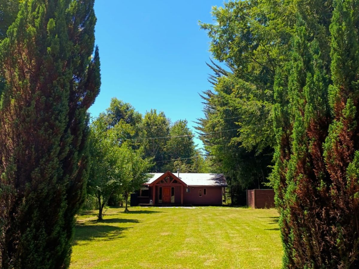 Arriendo Casa parcela a 2000 mts playas Pucon , Villarrica