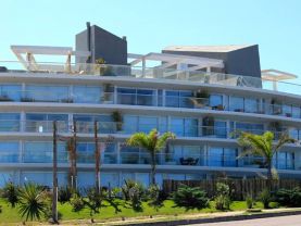 Departamento en alquiler Playa Bikini, Manantiales, Punta del Este