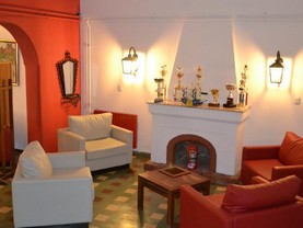 De La Capilla Del Monte, Capilla del Monte