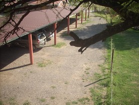 L Eredita , Colonia Caroya