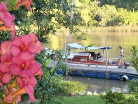 Cabañas Mattogrosso, Escobar