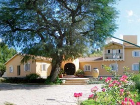 Victoria , Villa Giardino