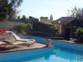Hosteria Rest House Spa, Moreno