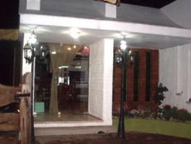 Luna del Lago , Villa del Dique