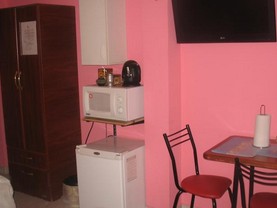 Hosteria Kaiken Gregores, Gobernador Gregores