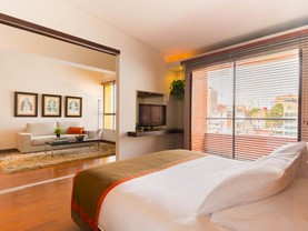 Nico Apartasuites, Bogotá