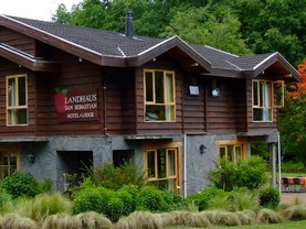 Hotel Lodge Landhaus San Sebastián, Pucón