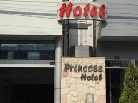 Princess, Lima