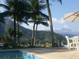 Flat duplex frente p/ mar, 2 quartos, piscina, hidro, sauna, academia, rest., Angra dos Reis