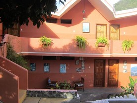 Hosteria Llanovientos, Baños