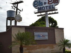 Ele e Ela Motel (Adult Only), Natal