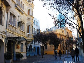 Plaza Paris Amistar, Santiago
