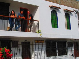 La Maison Violette, Cali