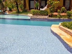 Domus Villas, Pipa