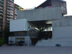 Parque Central del Rio, Medellín