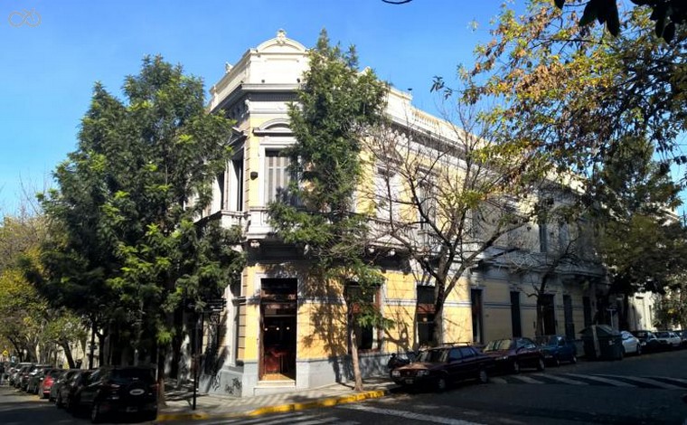 Mundo Bolivar, Buenos Aires
