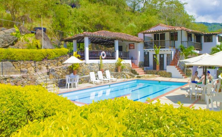 Hotel Campestre Casa del Conde Monterrey, San Gil