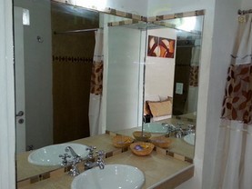 El Hostal de Victoria, Victoria