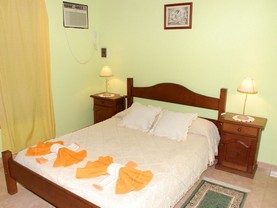 Bungalows LAS GEMELAS, Villa Elisa