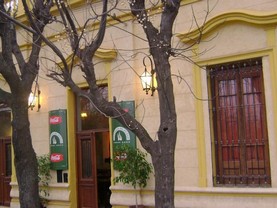La Posada del Fuego, Carlos Keen